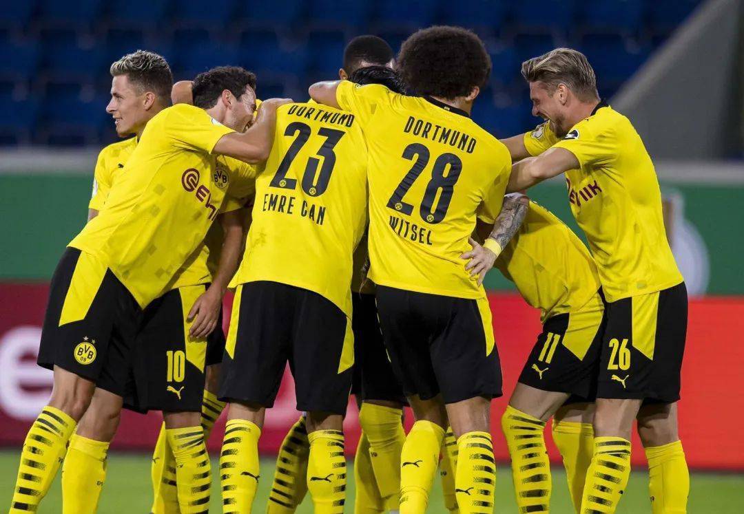 德国队横扫中国队,郑思维状态火热 德国队横扫中国队,郑思维状态火热