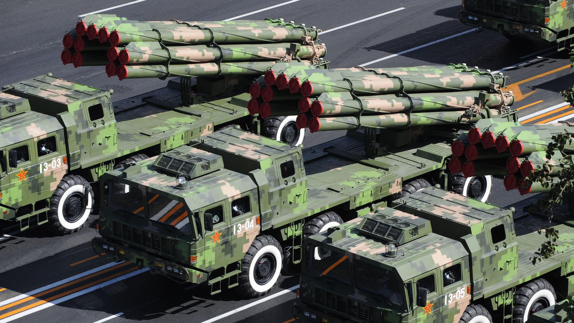 铁壁铸就胜利，利刃斩落强敌，字母哥以一己之力诠释现代攻防真谛