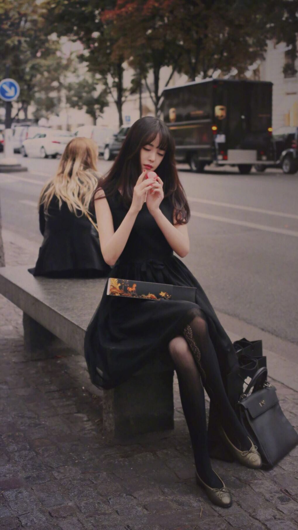 以他之名，交响乐章节中的唯一指挥者